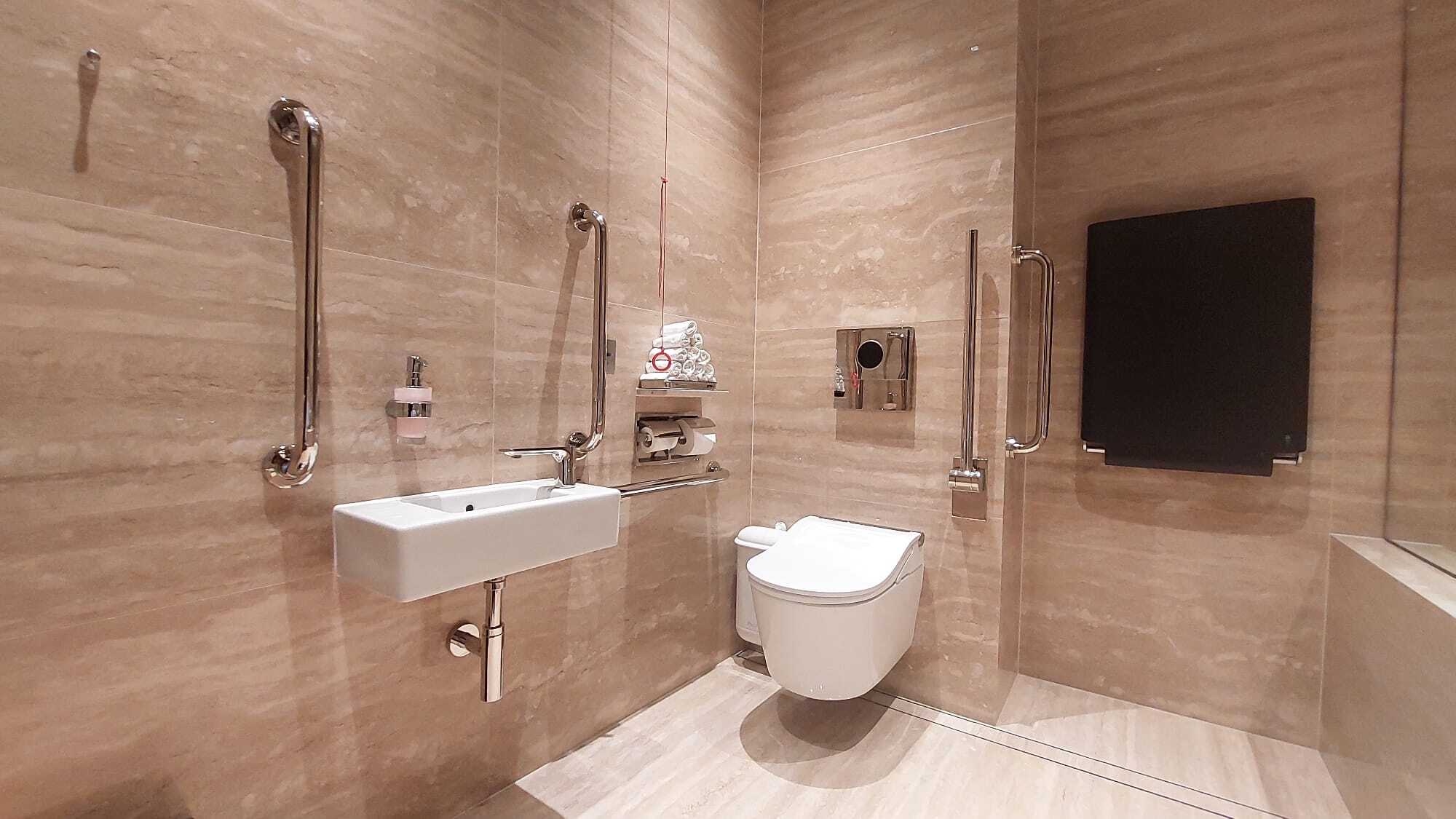 The Peninsula, London